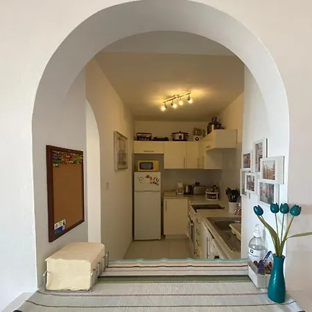 Byzantium Gardens - The Honey Pot - 1 Bed Penthouse
