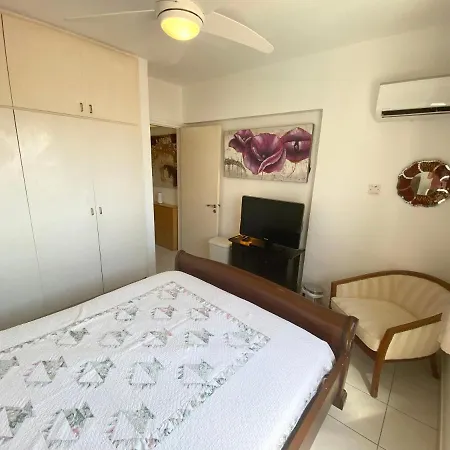 Byzantium Gardens - The Honey Pot - 1 Bed Penthouse