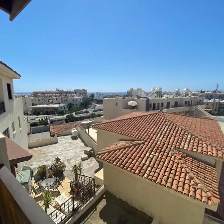Byzantium Gardens - The Honey Pot - 1 Bed Penthouse