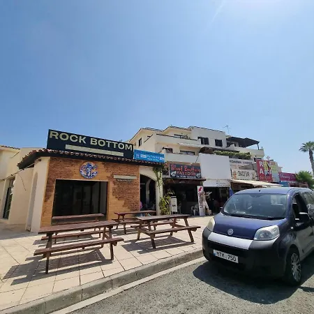 Apartman Byzantium Gardens - The Honey Pot - 1 Bed Penthouse Paphos